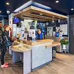 מלון Ibis Budget Massy Renove 2024
