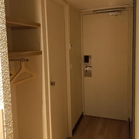 Ibis Budget Massy 2*
