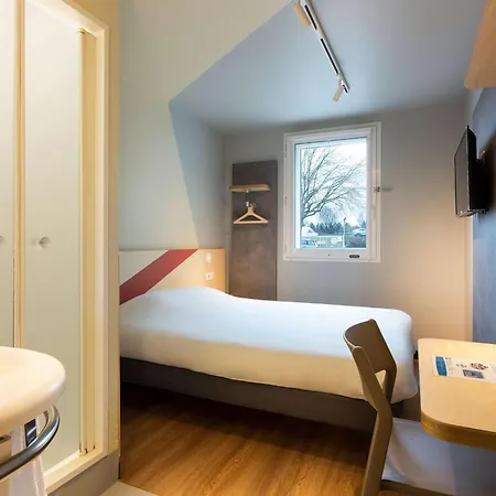 Ibis Budget Massy Hotel 2*