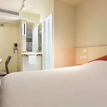 Ibis Budget Massy 2*