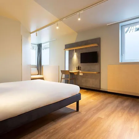 Ibis Budget Massy 2* Antony