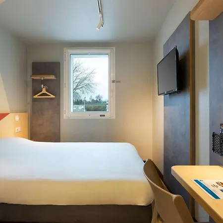 Hotel Ibis Budget Massy