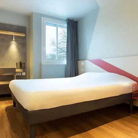 Ibis Budget Massy