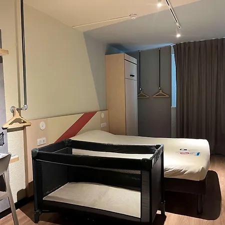 Ibis Budget Massy