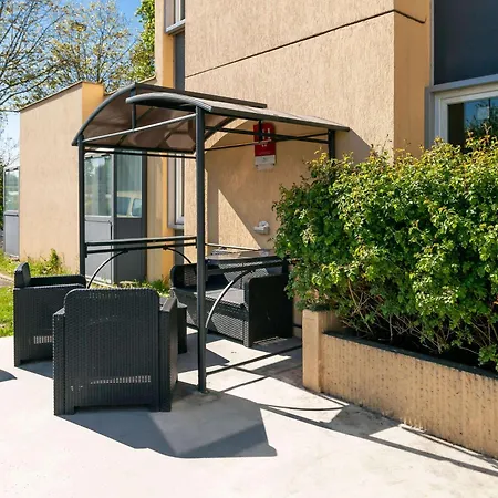 Hotel Ibis Budget Massy