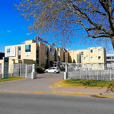 Ibis Budget Massy 2*