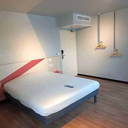 Ibis Budget Massy Renove 2024 2* اُنتوني