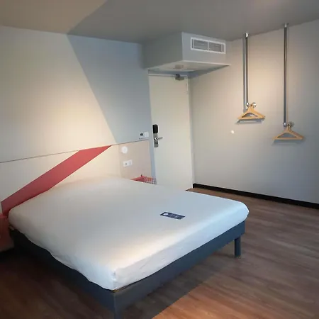 Szálloda Ibis Budget Massy Rénové 2024 2*