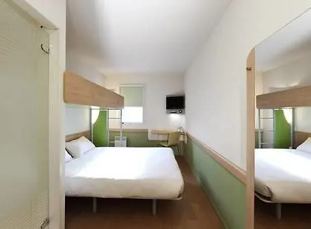 Отель Ibis Budget Massy 2*