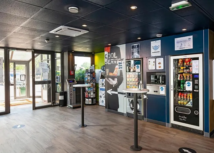 Ibis Budget Massy Renove 2024 2*